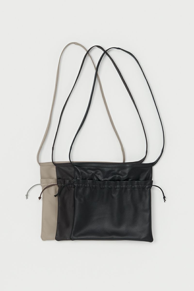 Hender Scheme(エンダースキーマ)カウレッドクロスバッグスモール cow red cross bag small qn-rb-rcs