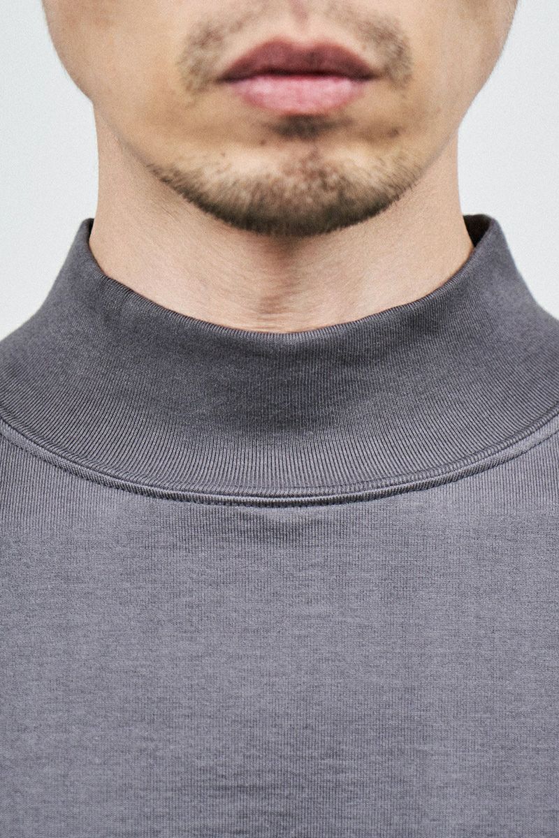 Graphpaper(グラフペーパー)L/S Mock Neck Tee GU233-70109B -1