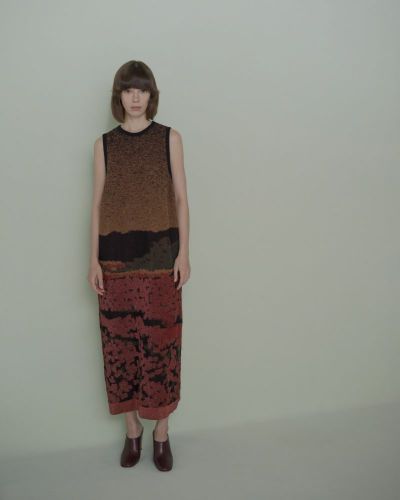 tan_24ss_08