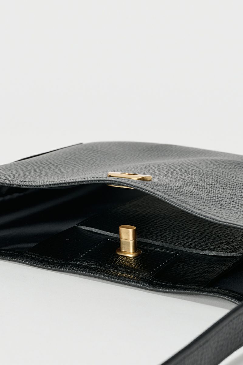 Hender Scheme(エンダースキーマ)twist buckle bag S ツイストバックルバッグS ur-rb-tbs -5