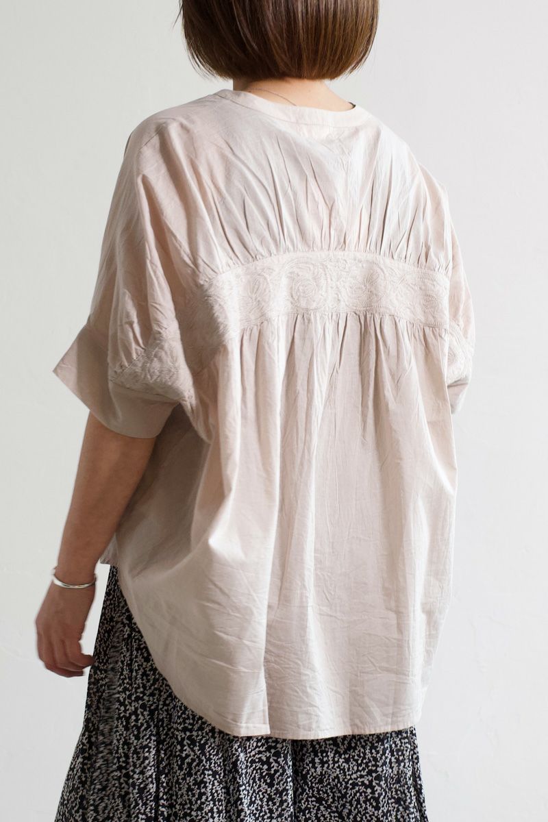 PORTE (ポルト)【広告掲載商品】<br>ブラウス バックギャザー刺繍 500-88504 -2