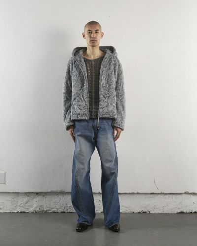 NF242P04B