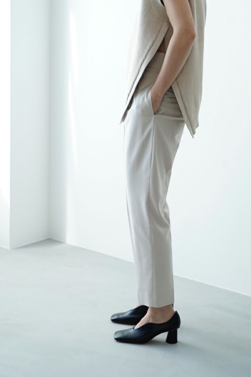 CLANE(クラネ)HIGH WAIST TAPERED PANTS ハイウエストテーパードパンツ 14110-7042 -7