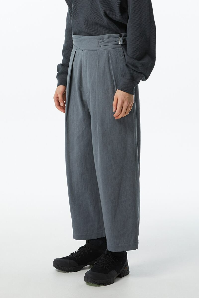 KURO(クロ)WIDE GURKHA 2TUCK PANTS ワイドグルカ２タックパンツ 963327 -1