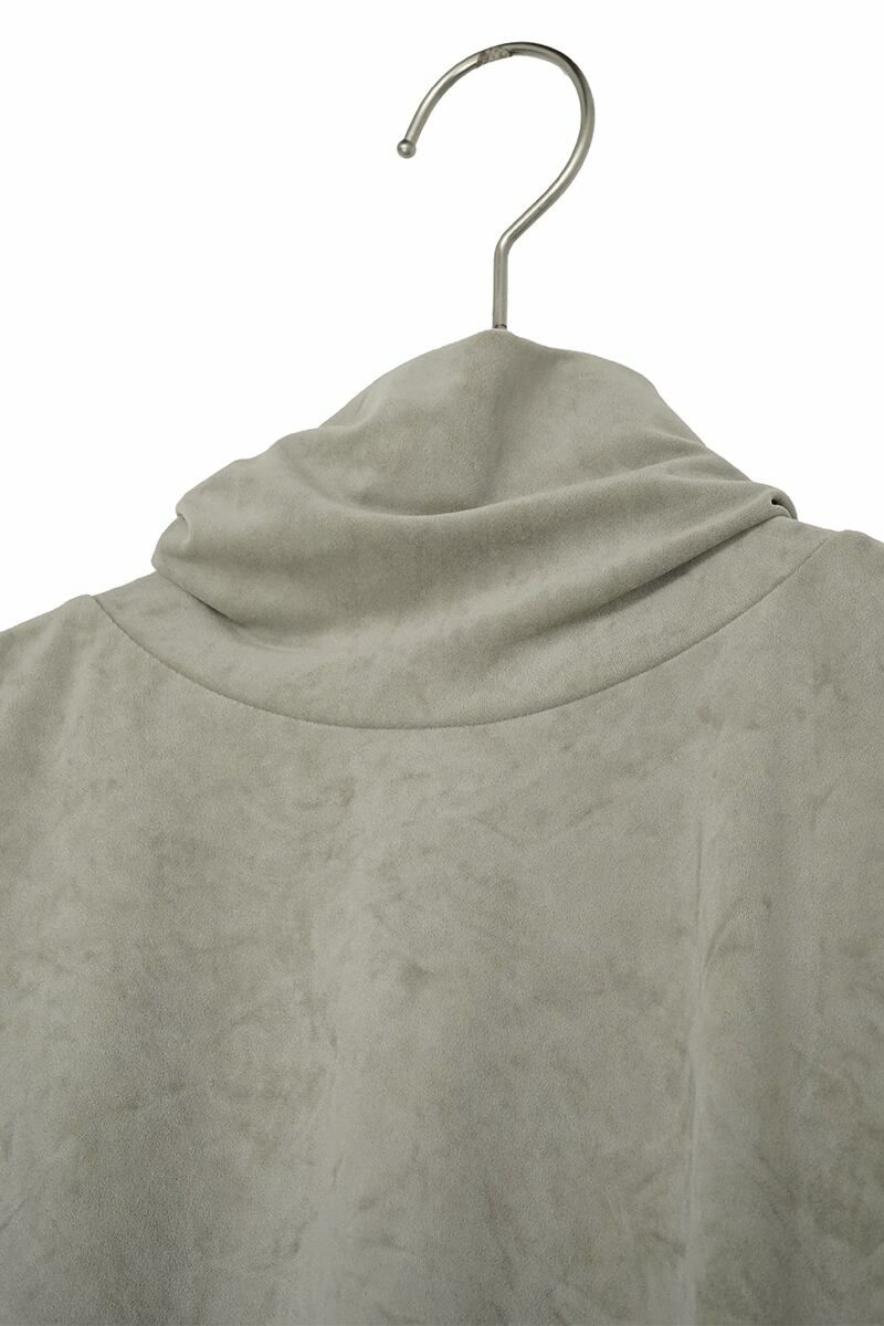 Audrey and John Wadトリアセベロアタートルネックプルオーバー ウォッシャブル H7928 -3