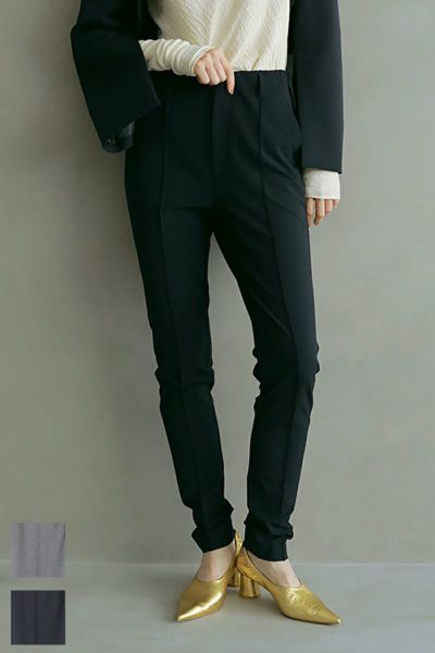 ETRE TOKYO(エトレトウキョウ)ベルトレススリムテーパードパンツ 1223520081