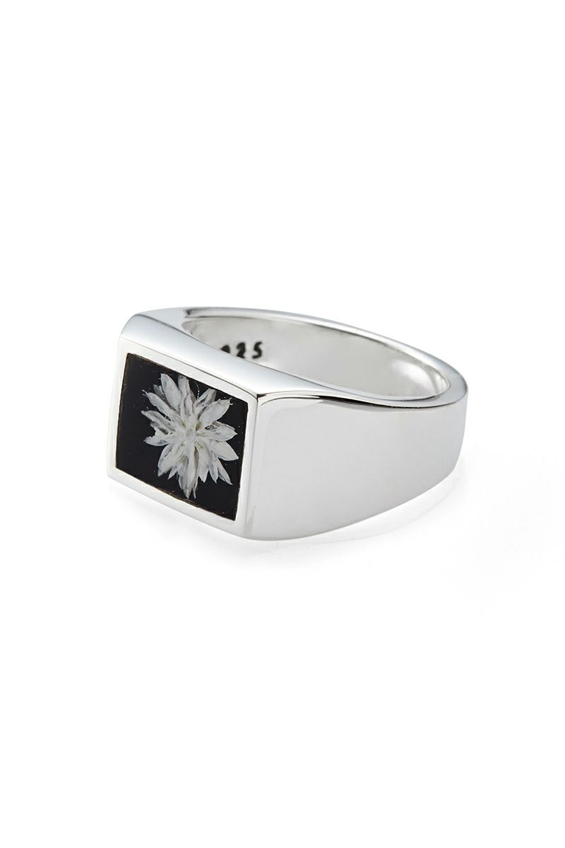 XOLO(ショロ)Signet Ring with Black Flower シグネットリング ブラックフラワー XOR085 -1