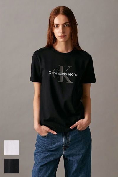 Calvin Klein(カルバン クライン)HERO SS EMBROIDERED MONOLOGO CREWNECK TEE クラシックモノグラムロゴTシャツ 40WL259