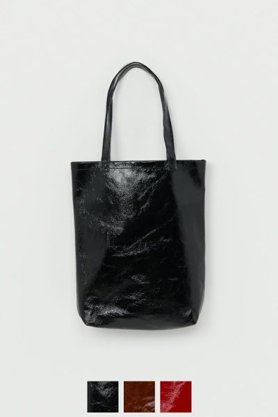 Hender Scheme(エンダースキーマ)patent horse bag M パテントホースバッグM wt-rb-hbm