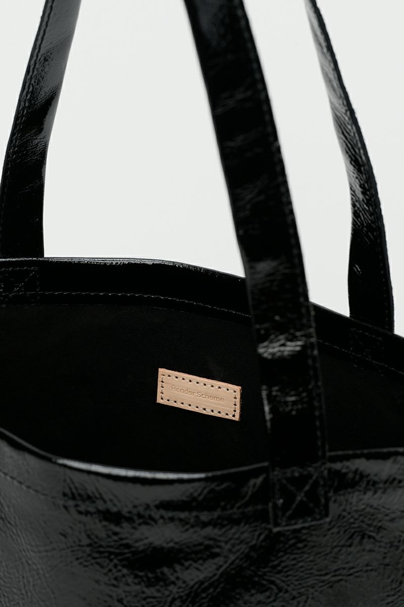 【立体感】Hender Schemeエンダースキーマ patent horse bag S エンダースキーマ patent horse bag S | Hender Scheme | 3bre