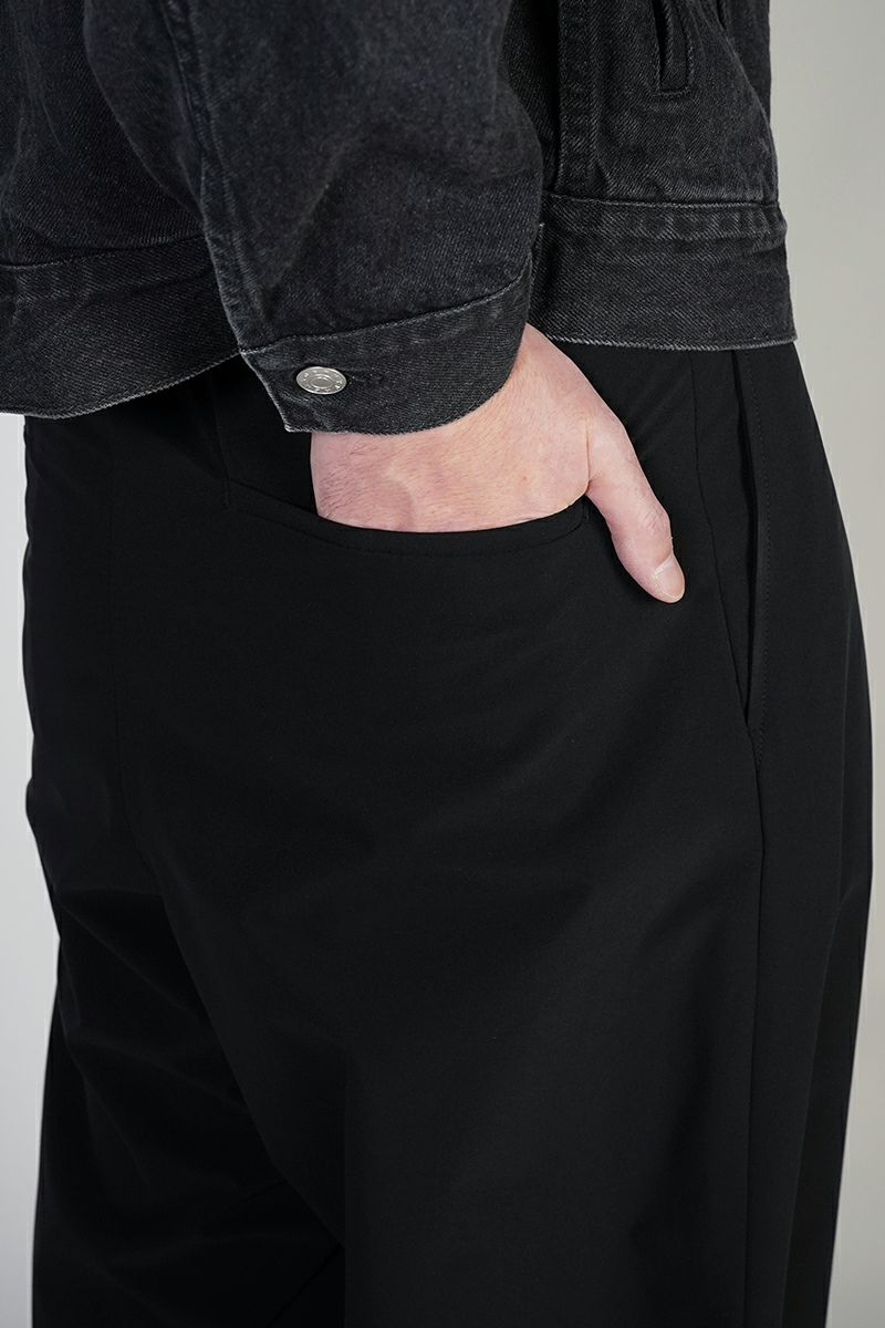 SOFTHYPHEN(ソフトハイフン)TAFFETA TUCKED EXTRA WIDE TROUSERS タフタタックエクストラワイドトラウザース MGMFP251353 -3