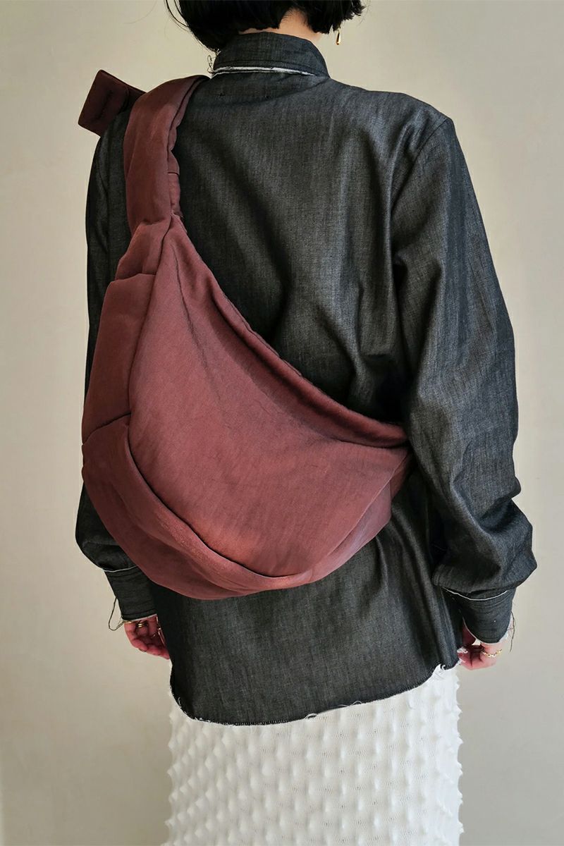 ITTI(イッチ) ANNIE PUFFER TOWN MOON BAG / CERATOBRIGHT アニーパファータウンムーンバッグ セラトブライト ITTI-BAG-121-CB