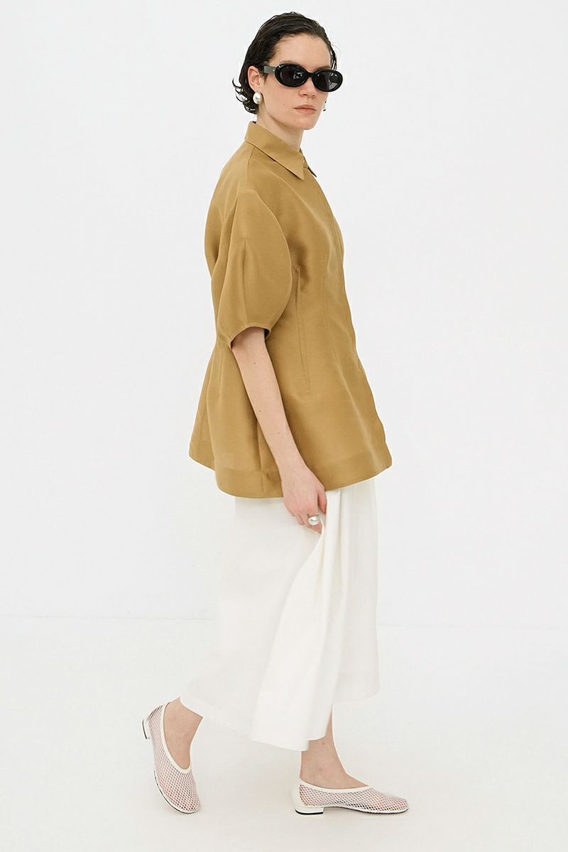 CLANE(クラネ) WAIST SHAPE PUFF SLEEVE TOPS ウエストシェイプパフスリーブトップス 18122-4252