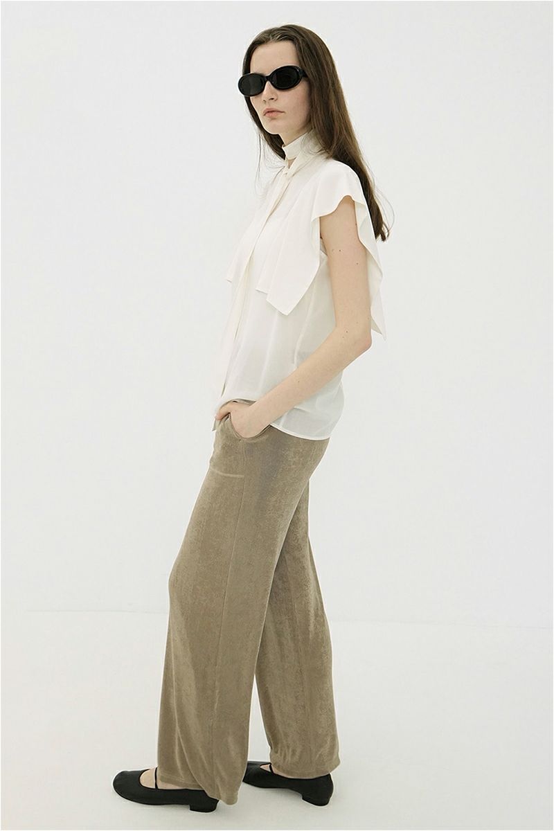  CLANE(クラネ) > SQUARE SLEEVE BLOUSE スクエアスリーブブラウス 18122-4182