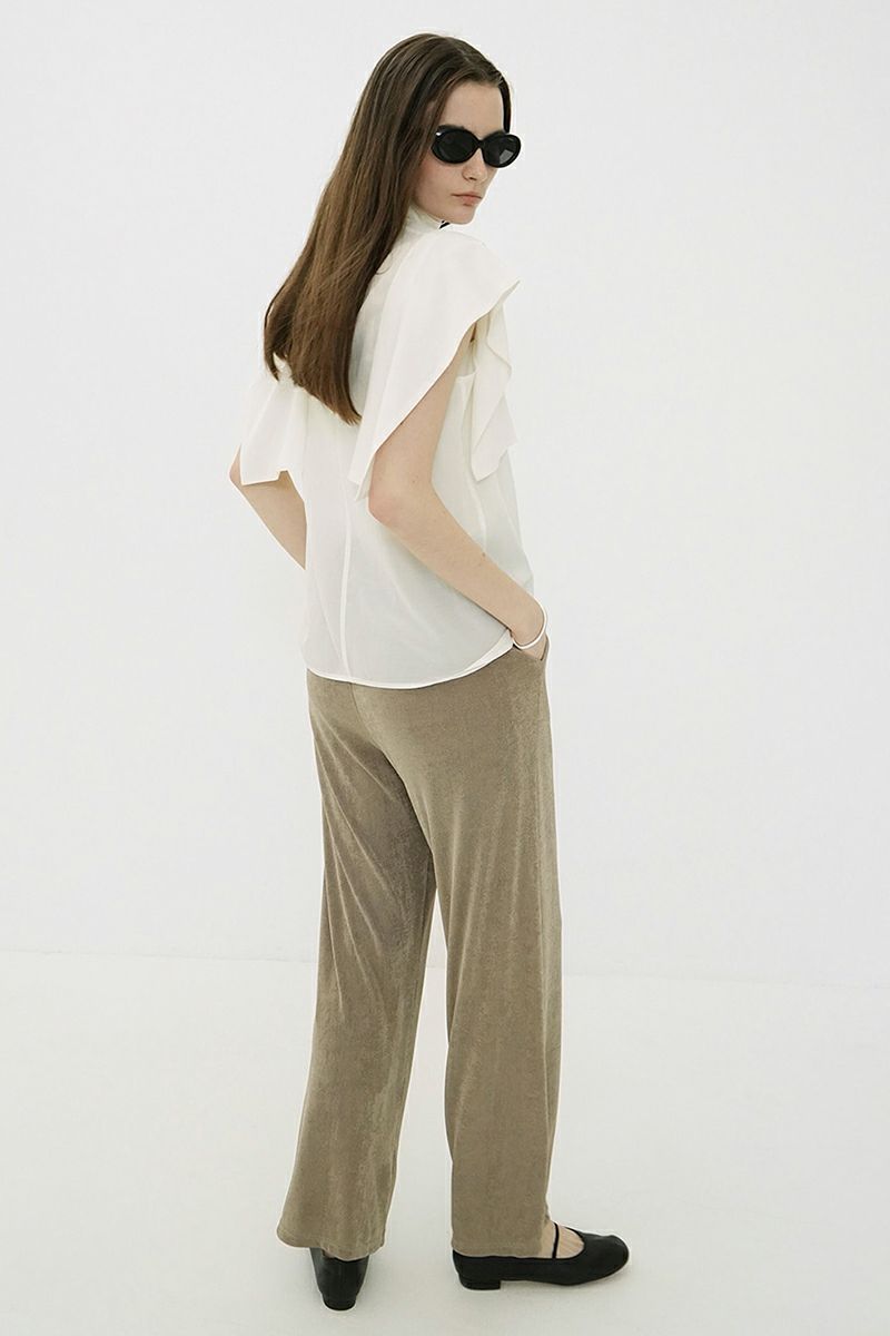  CLANE(クラネ) > SQUARE SLEEVE BLOUSE スクエアスリーブブラウス 18122-4182