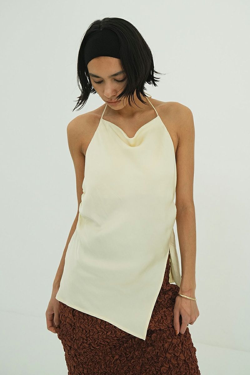 CLANE(クラネ) DRAPE SATIN CAMISOLE TOPS ドレープサテンキャミソールトップス 18122-4282