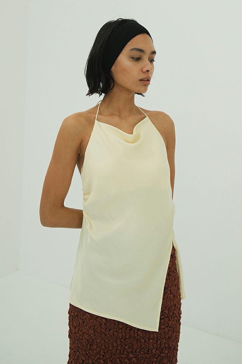 CLANE(クラネ) DRAPE SATIN CAMISOLE TOPS ドレープサテンキャミソールトップス 18122-4282