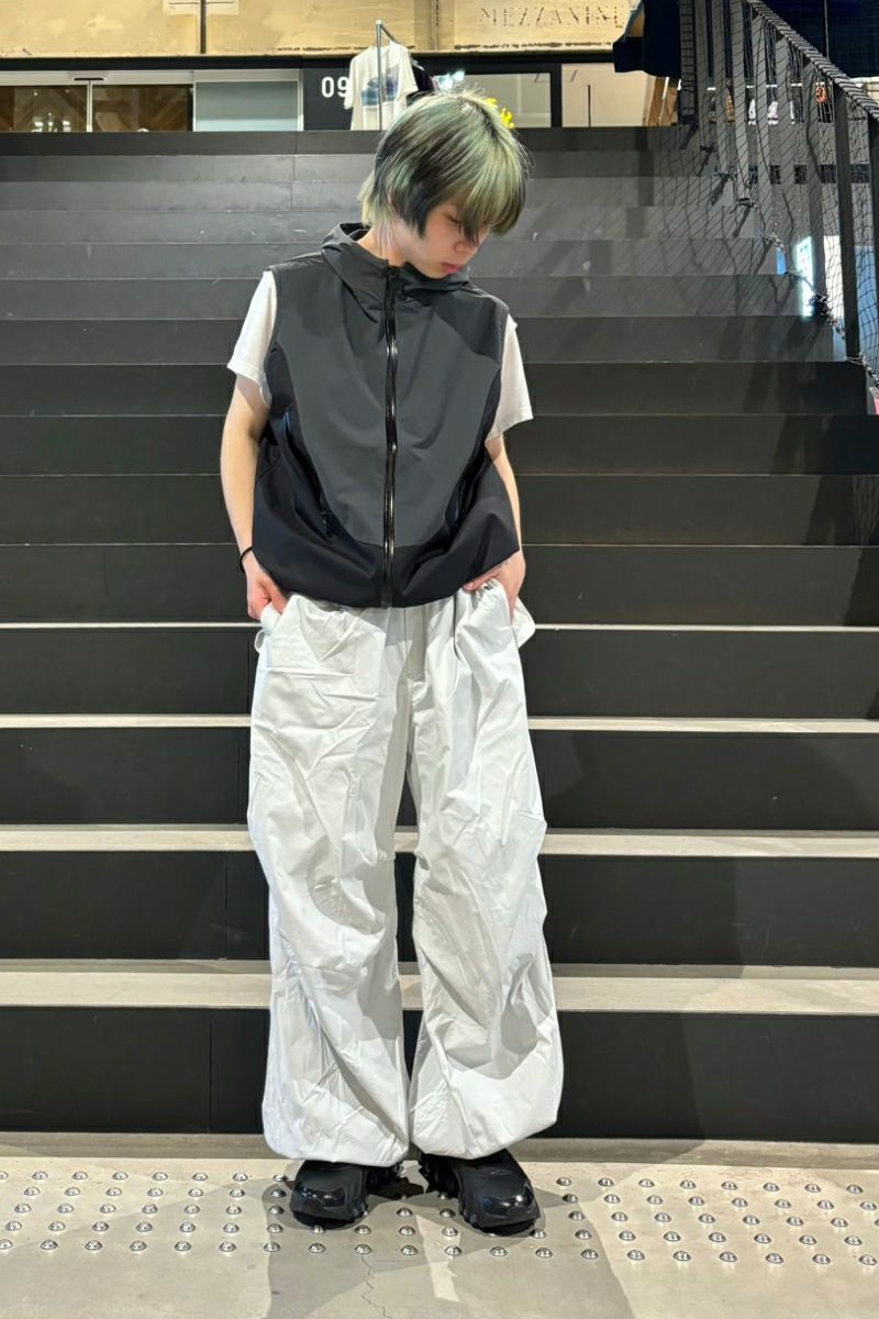 OL(オーエル)；MARMOT(マーモット キャピタル)；04