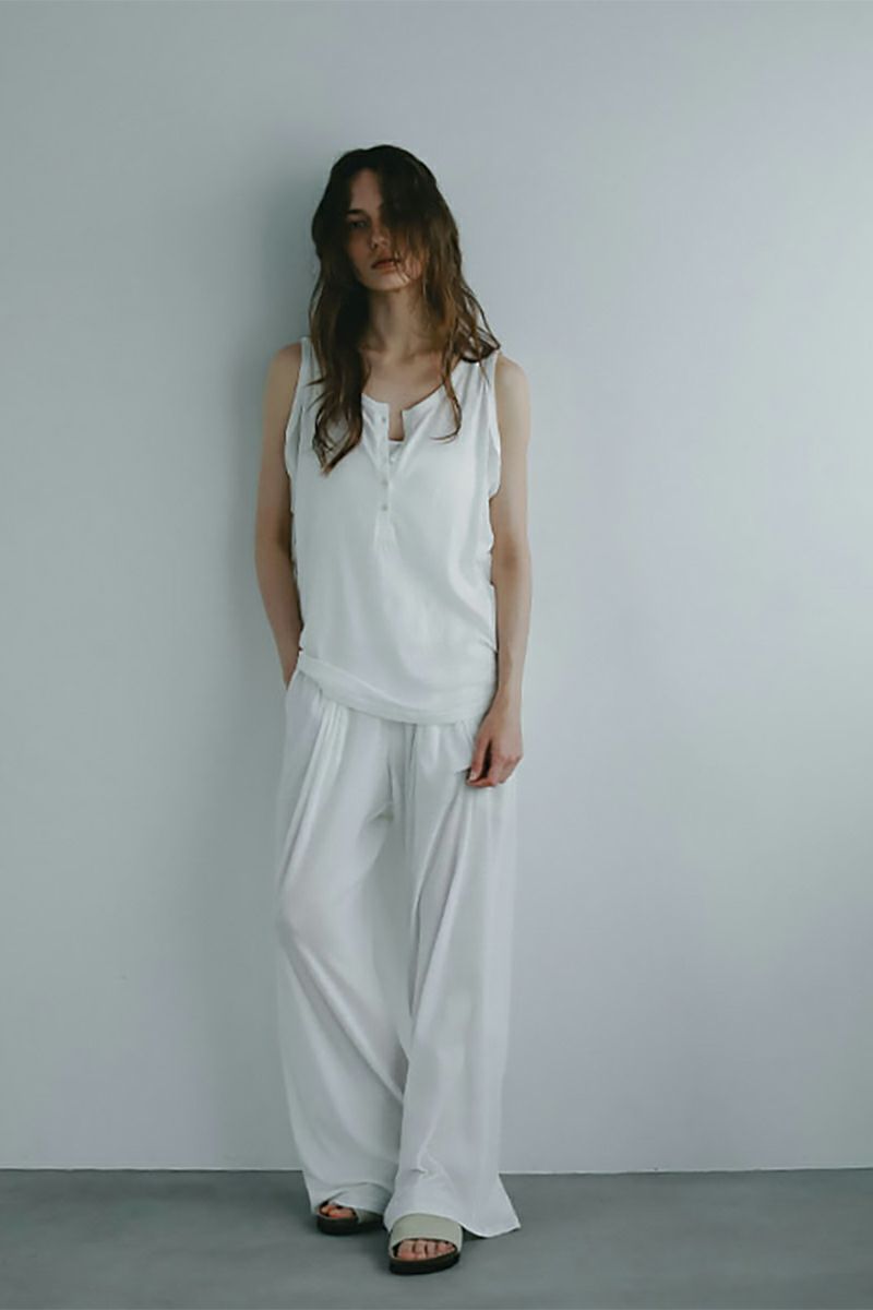 ETRE TOKYO(エトレトウキョウ) ヘンリーネックエアリータンクトップ 1225412001