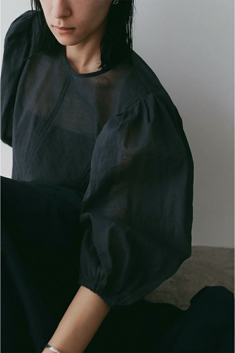 MANOF(マノフ) SHEER GATHER BLOUSE シアーギャザーブラウス 89122-4002