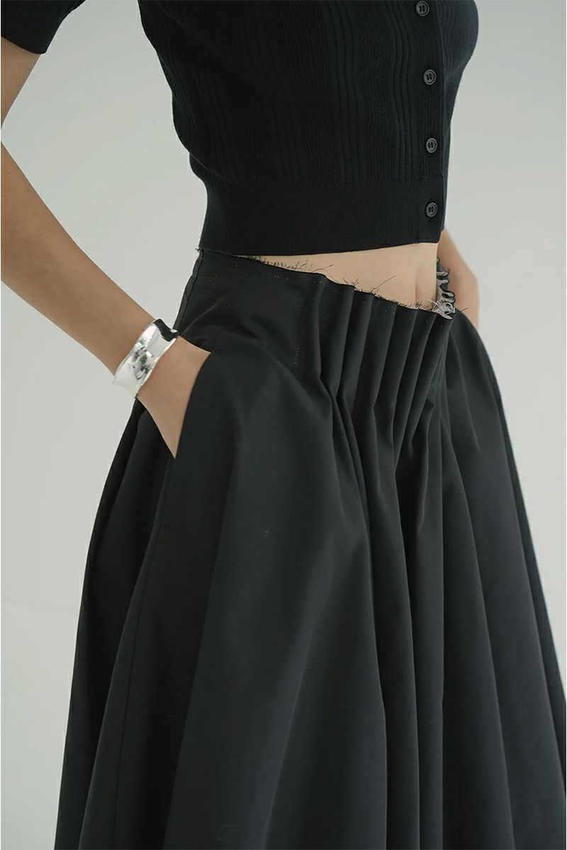 CLANE(クラネ) TUCK DETAIL FLARE SKIRT タックディティールフレアスカート 19109-6042