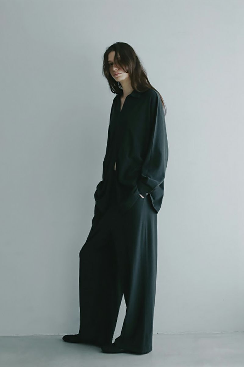 ETRE TOKYO(エトレトウキョウ) ピンタックリラクシーパンツ 1225420042