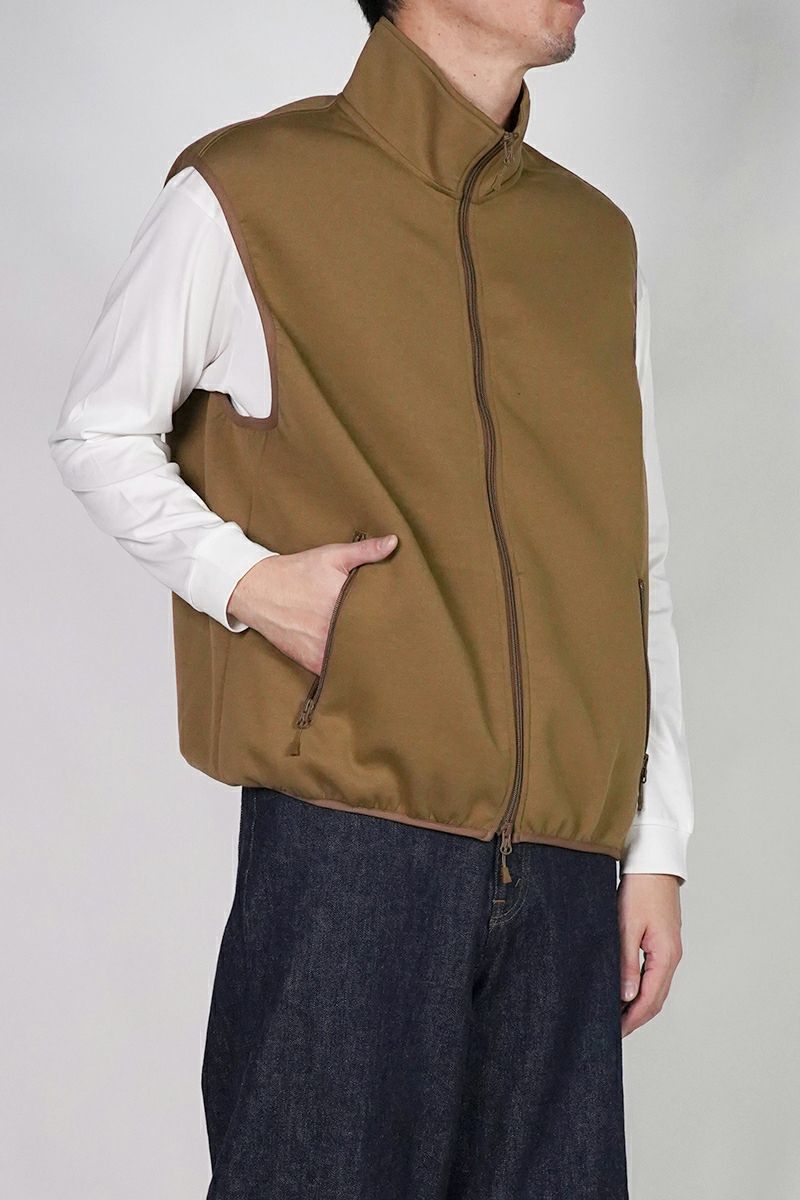 DAIWA PIER 39(ダイワピア39)  TECH SCUBA KNIT STAND COLLAR VEST テックスキューバニットスタンドカラーベスト BE-61025W
