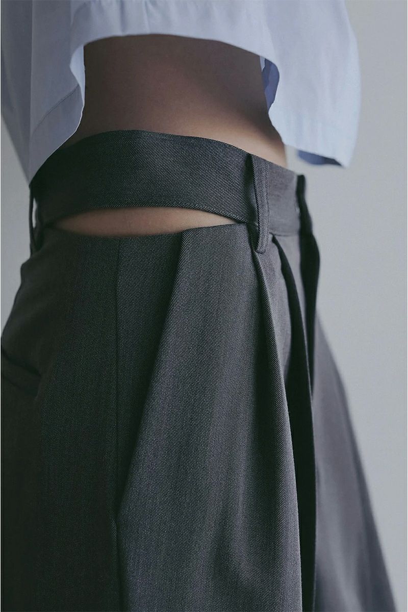 MANOF(マノフ) WAIST SLIT SLACKS ウエストスリットスラックス 89110-7052