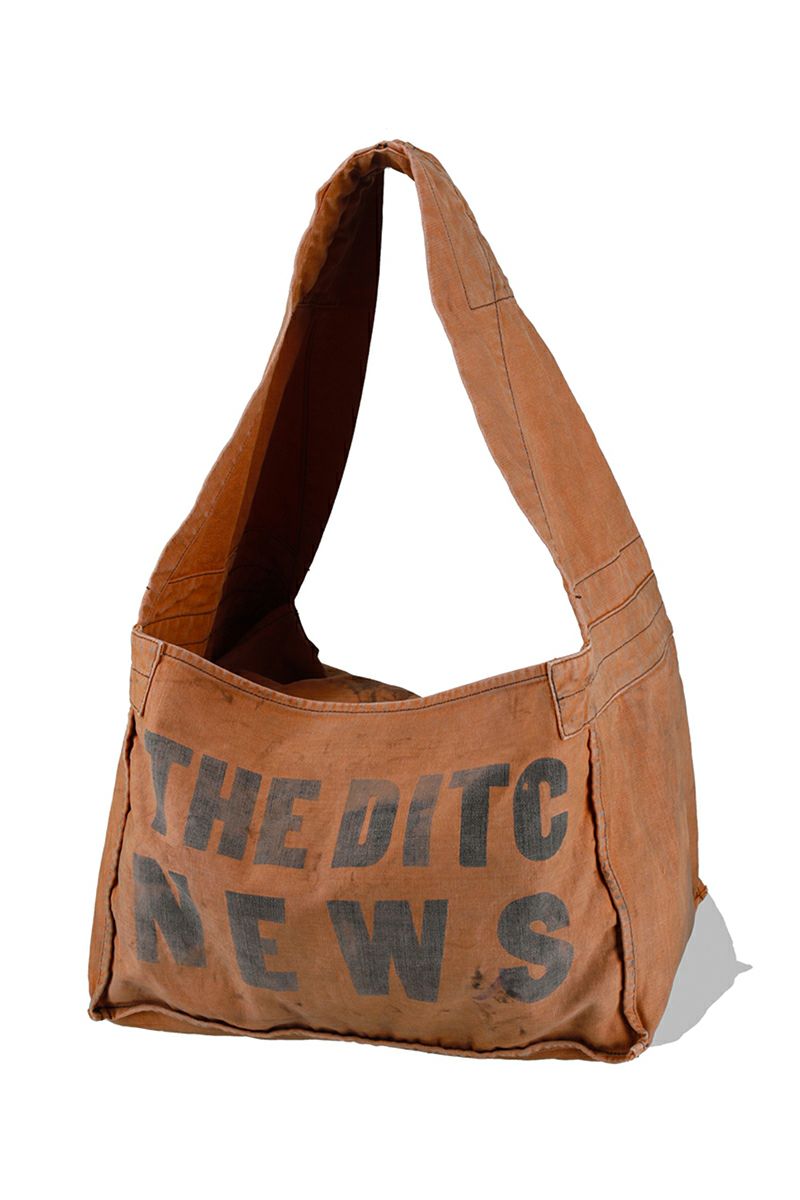 BOWWOW(バウワウ) THE DITC NEWSPAPER BAG AGED ニュースペーパーバッグエイジド BW252-DNB