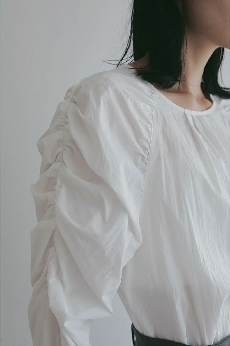 MANOF(マノフ) MUTTON SLEEVE BLOUSE マトンスリーブブラウス 89122-4242