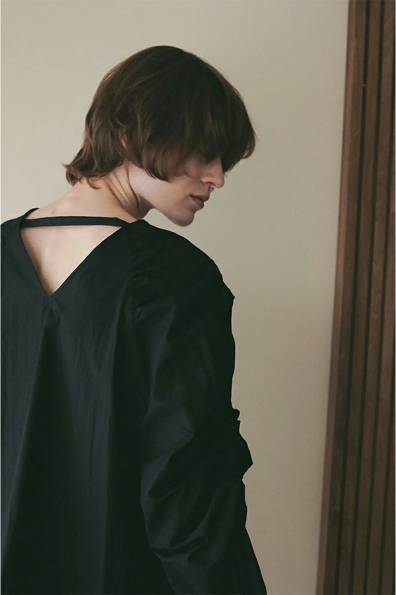 MANOF(マノフ) MUTTON SLEEVE BLOUSE マトンスリーブブラウス 89122-4242