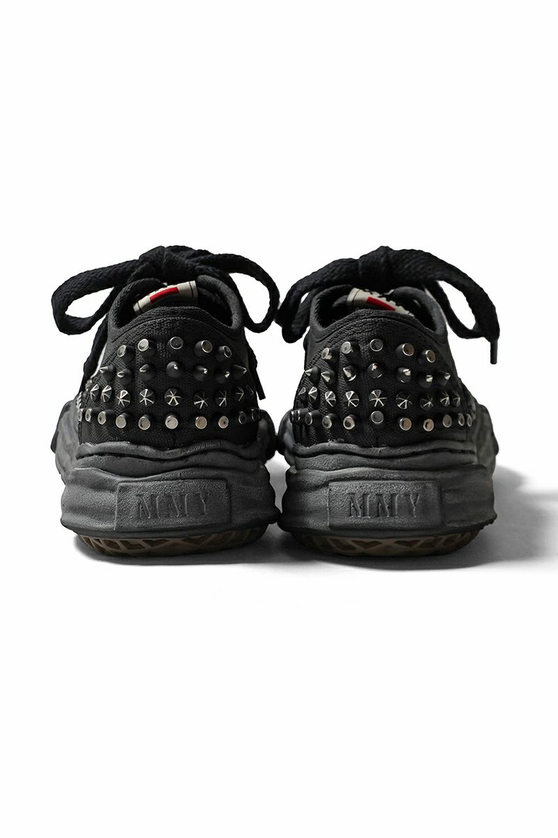 Maison MIHARA YASUHIRO(メゾン ミハラヤスヒロ) BAKER / original sole studded paint canvas Low -Top sneaker ベイカー スタッズペイントキャンバス A15FW733