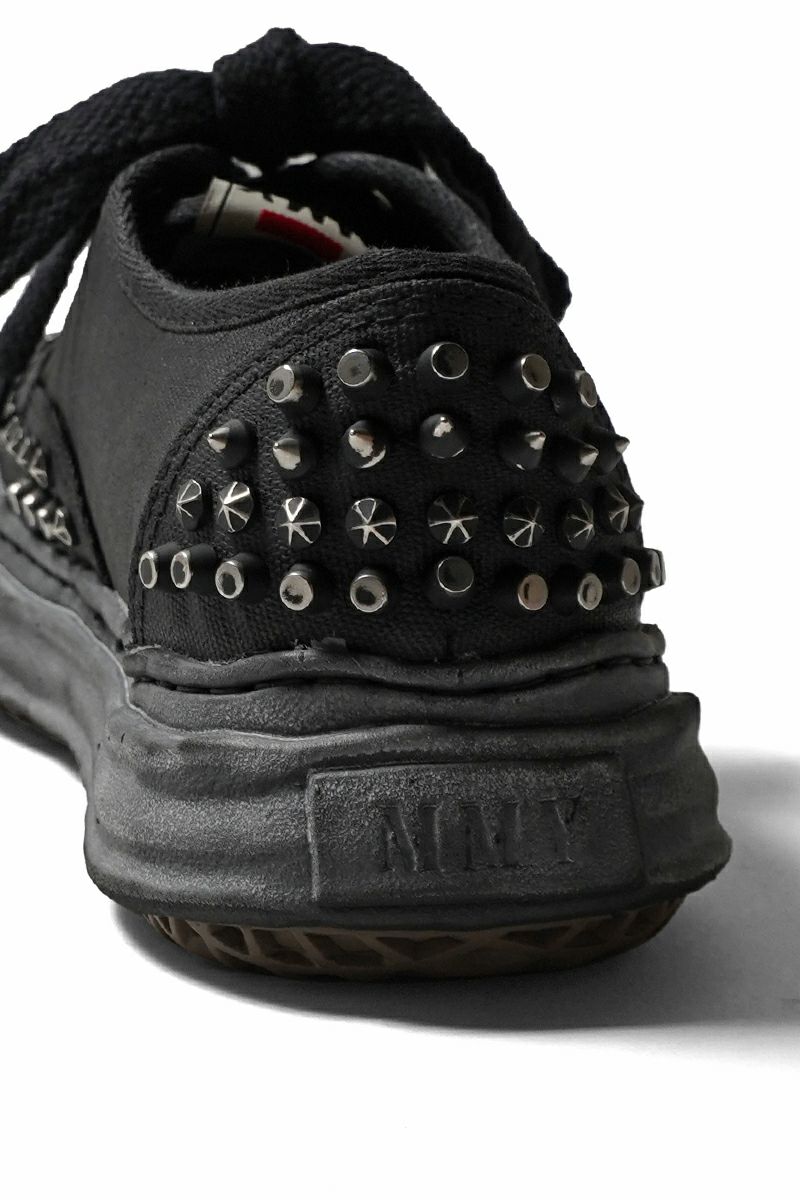Maison MIHARA YASUHIRO(メゾン ミハラヤスヒロ) BAKER / original sole studded paint canvas Low -Top sneaker ベイカー スタッズペイントキャンバス A15FW733