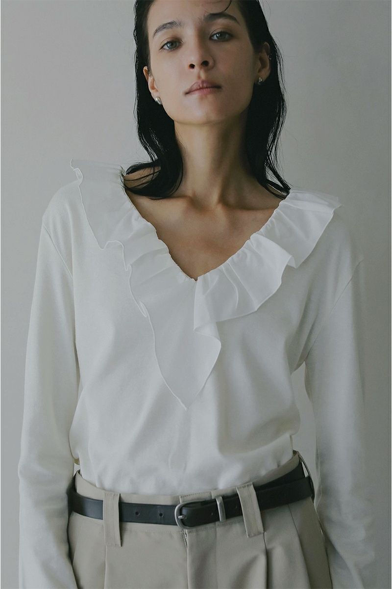 MANOF(マノフ) 2WAY FRILL NECK CUT TOPS 2ウェイフリルネックカットトップス 89105-1142