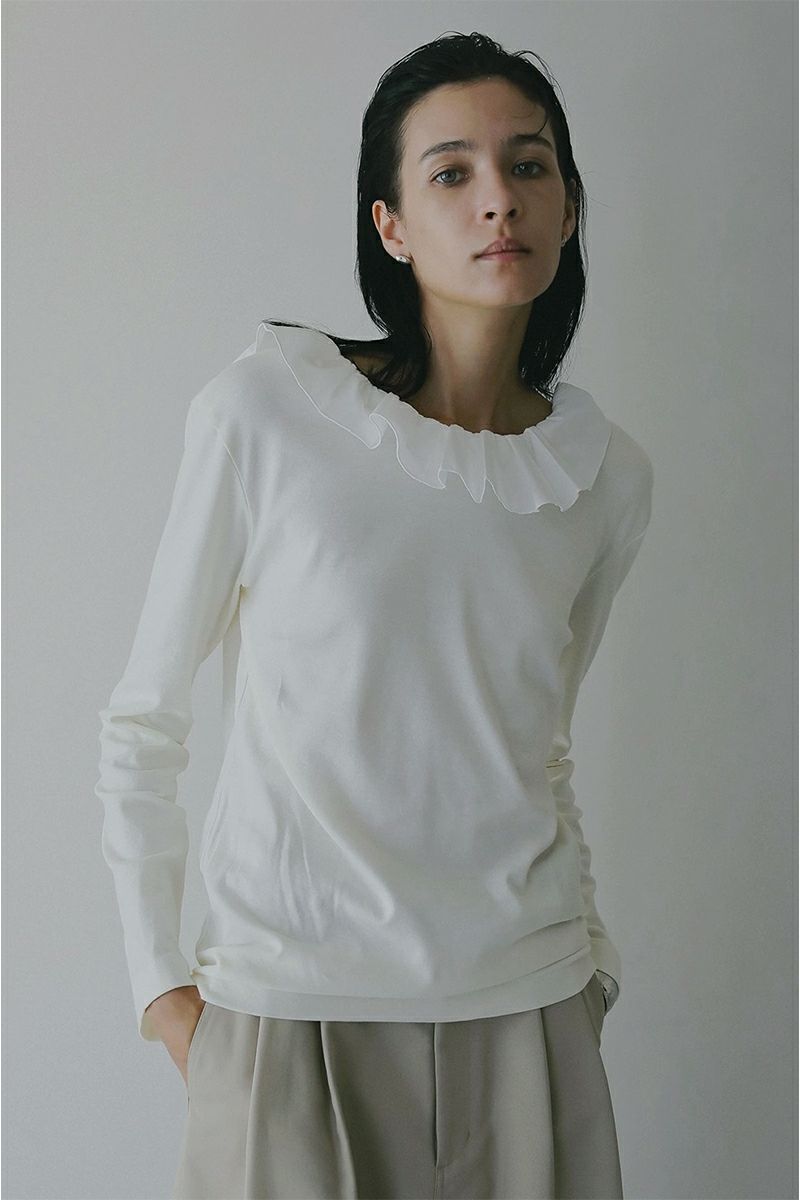 MANOF(マノフ) 2WAY FRILL NECK CUT TOPS 2ウェイフリルネックカットトップス 89105-1142