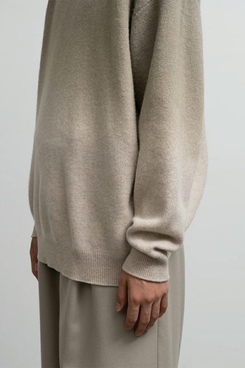 Graphpaper(グラフペーパー) Gradient Dyed Wool Crew Neck Knit グラディエントダイウールクルーネックニット GU253-80492