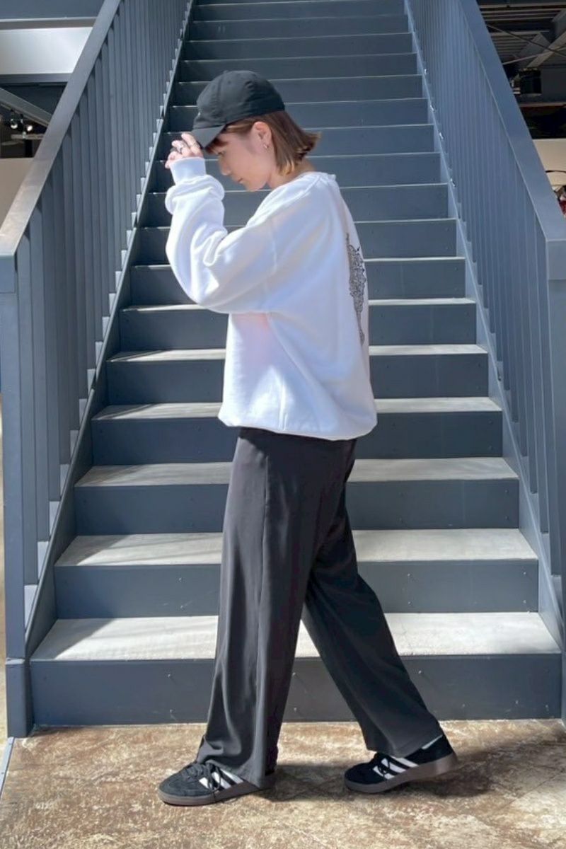 High Scream Center(ハイスクリームセンター):ETRE TOKYO(エトレトウキョウ):Adidas(アディダス)