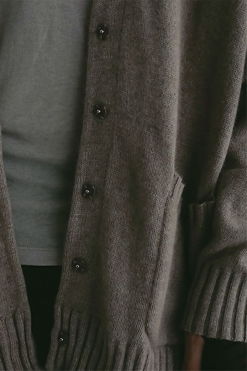 ETRE TOKYO(エトレトウキョウ) プレーンステッチVネックニットカーディガン 1225504082