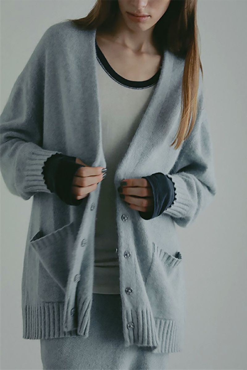 ETRE TOKYO(エトレトウキョウ) プレーンステッチVネックニットカーディガン 1225504082