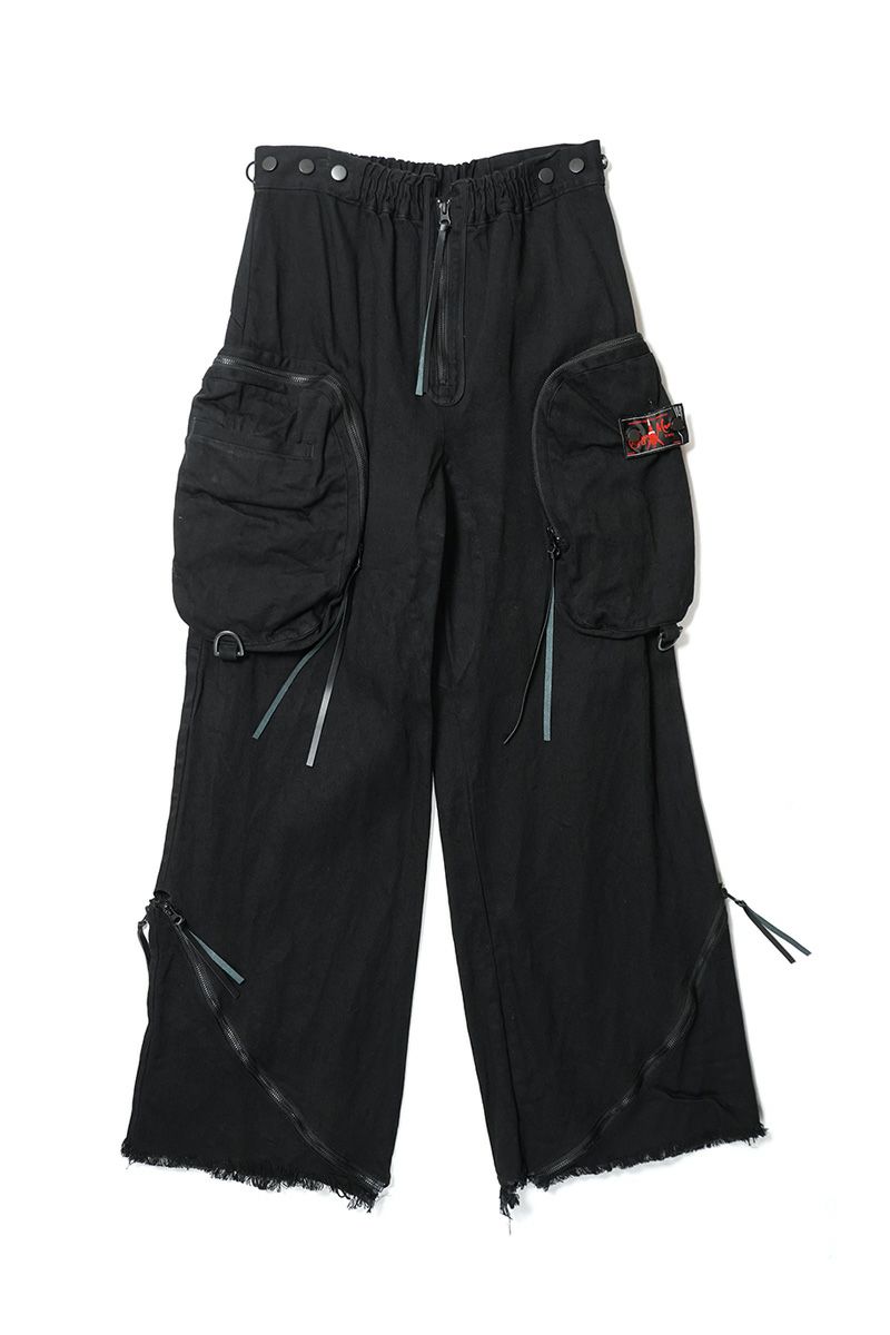  SYUMAN.(シュウマン) > SYUMAN.(シュウマン) Parachute cargo trousers by Blk 25FW-MS001-B
