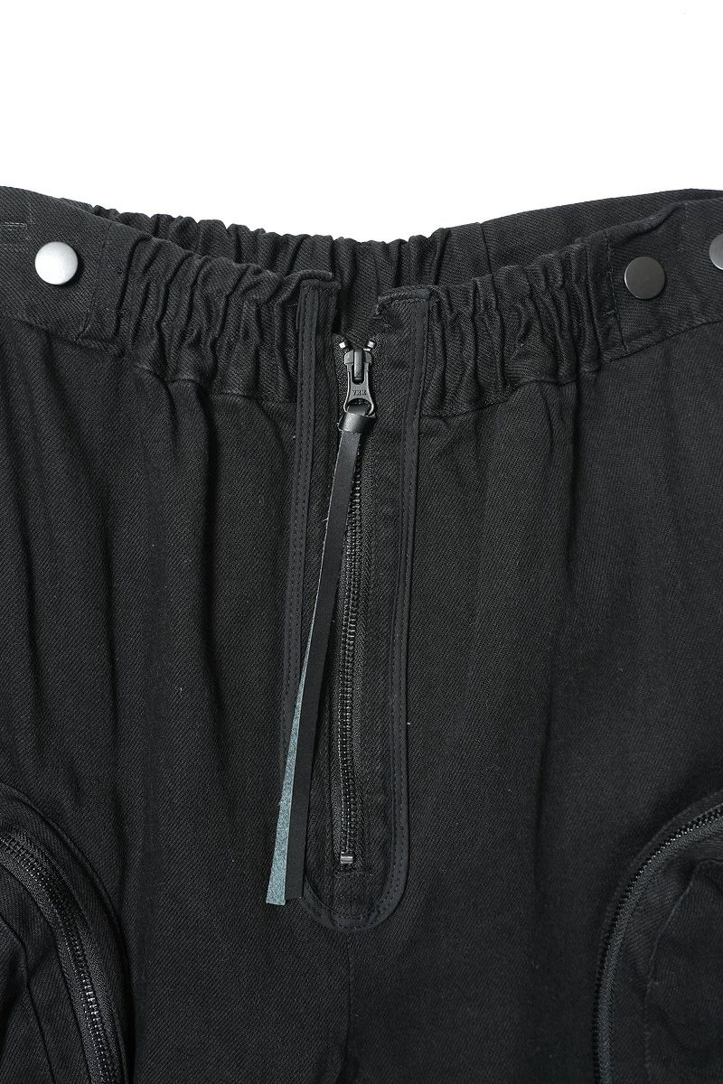  SYUMAN.(シュウマン) > SYUMAN.(シュウマン) Parachute cargo trousers by Blk 25FW-MS001-B