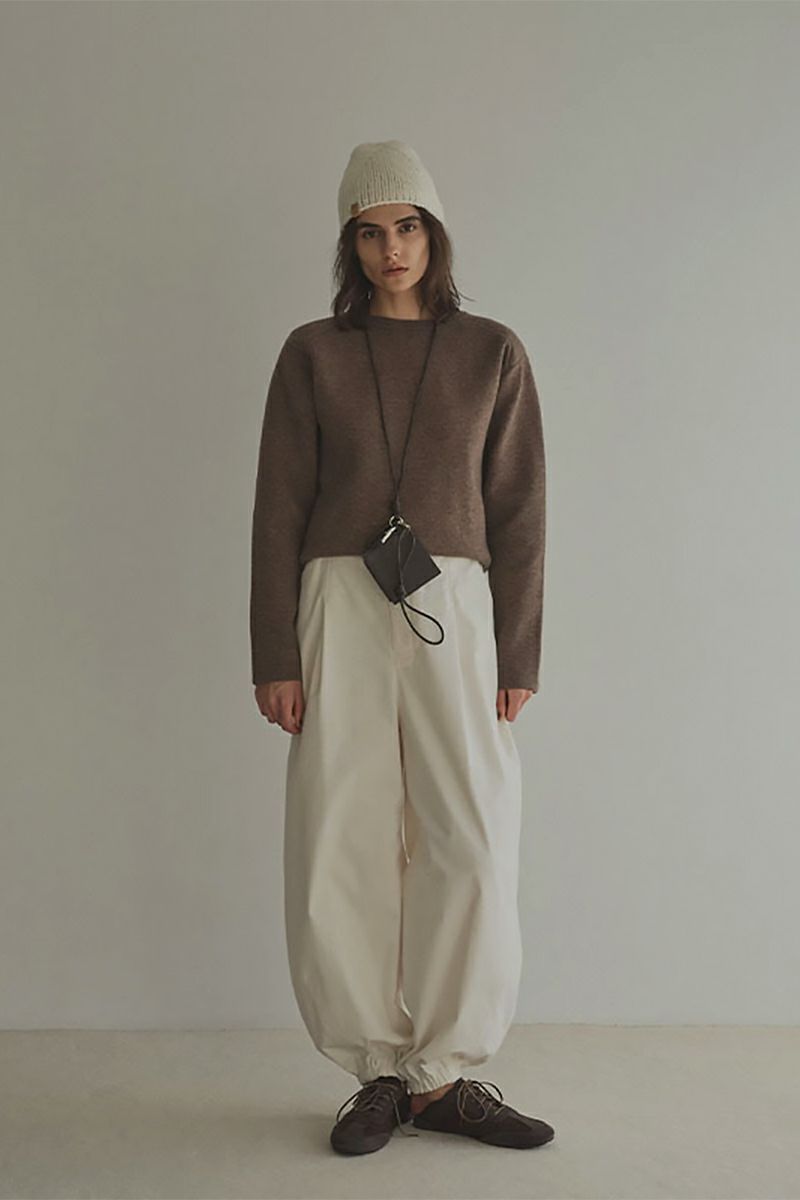 ETRE TOKYO(エトレトウキョウ) レザーコードカラビナスクエアパース 1225679111