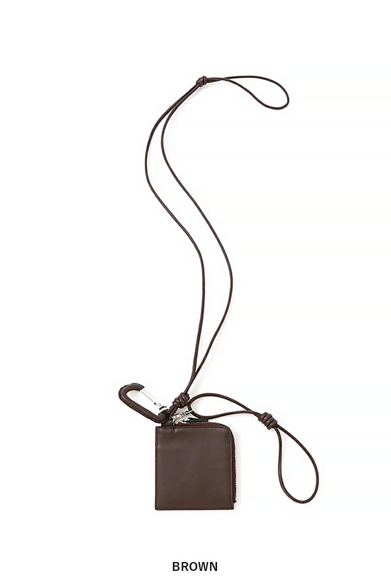 ETRE TOKYO(エトレトウキョウ) レザーコードカラビナスクエアパース 1225679111