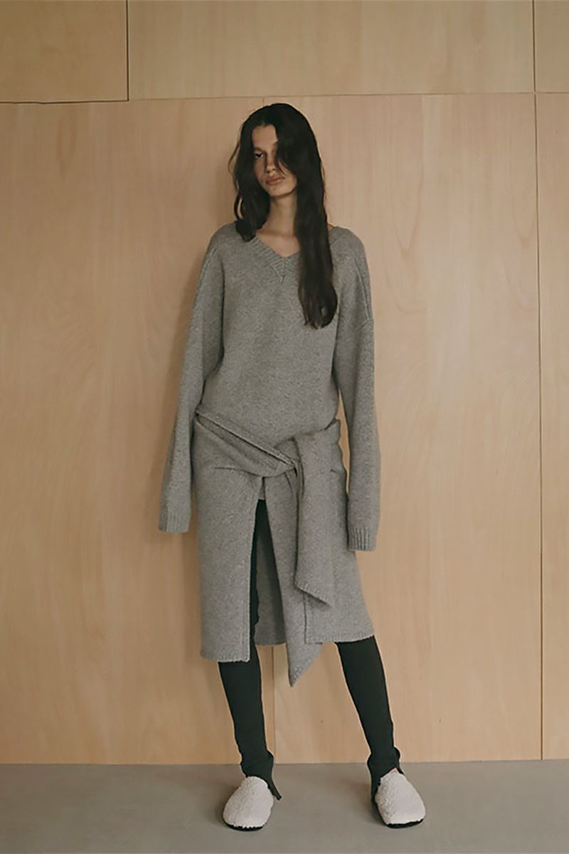  ETRE TOKYO(エトレトウキョウ) > ETRE TOKYO(エトレトウキョウ) Vネック2wayニットプルオーバー 1225611146