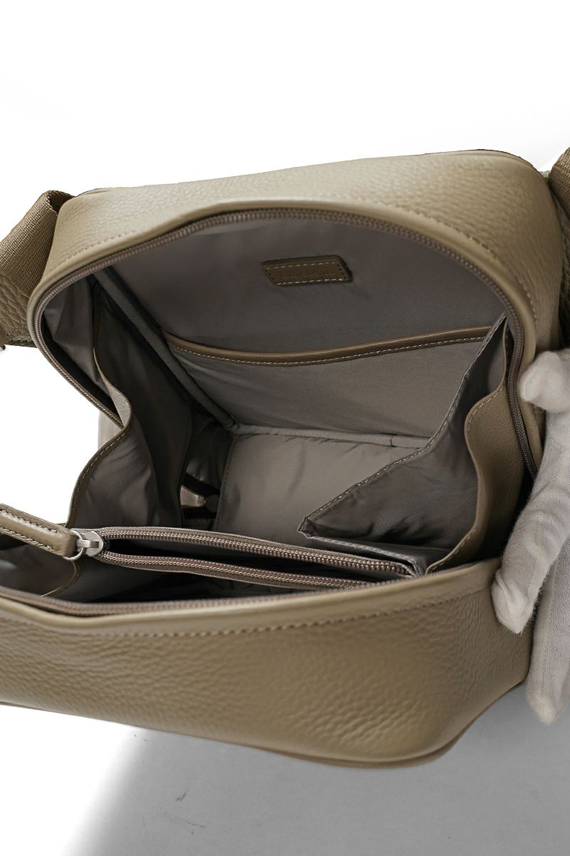 objcts.io(オブジェクツアイオー) ウィークエンドカメラバッグ ラージ