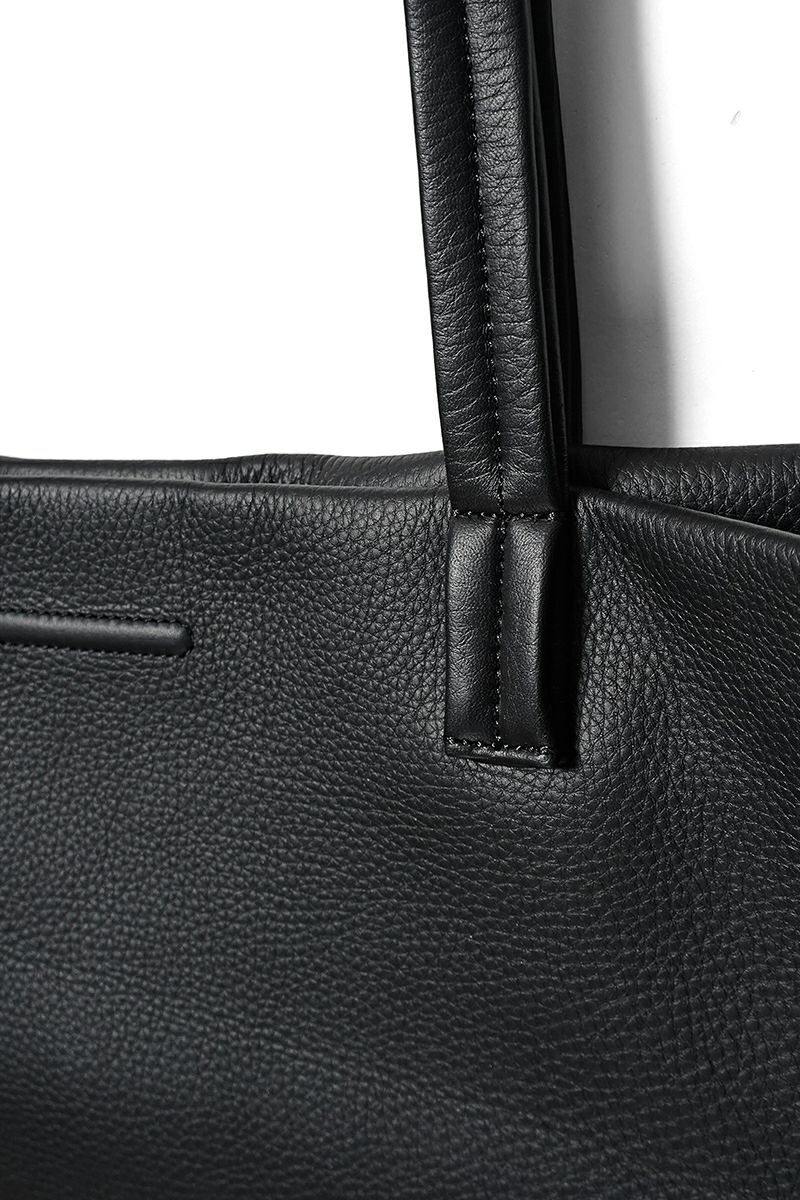 objcts.io(オブジェクツアイオー) エッセンシャルデイリーレザートート ミディアム