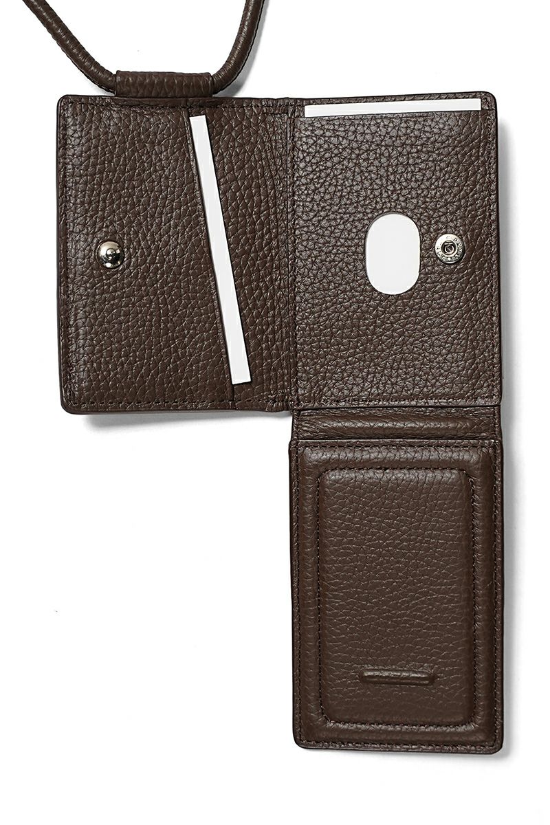 objcts.io(オブジェクツアイオー) iPhoneアクセサリー ストラップ付レザーウォレット