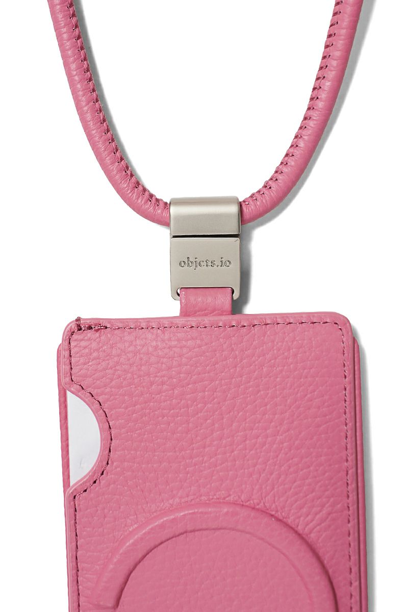 objcts.io(オブジェクツアイオー) iPhoneアクセサリー デタッチャブルストラップ付レザースリムカードホルダー
