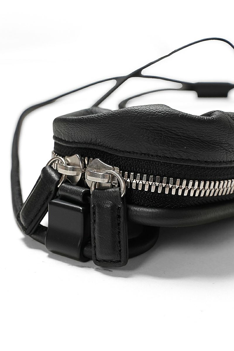 objcts.io(オブジェクツアイオー) iPhoneアクセサリー デタッチャブルストラップ付レザーパース