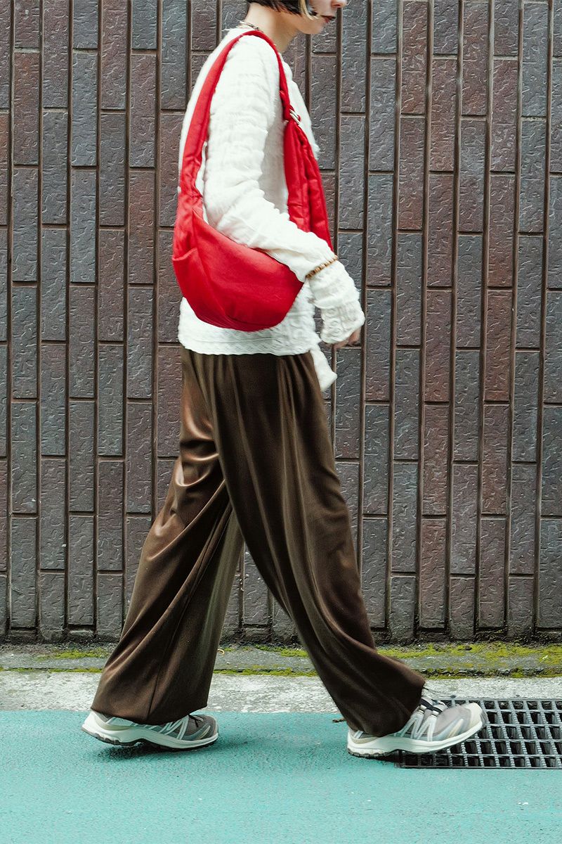 ITTI(イッチ) ANNIE PUFFER MINI MOON BAG / CERATOBRIGHT アニーパファーミニムーンバッグ セラトブライト ITTI-BAG-123-CB